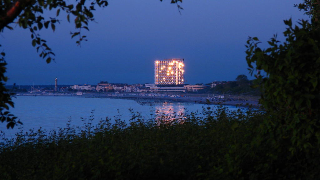 Hotel Wilhelmshoehe Росток Экстерьер фото